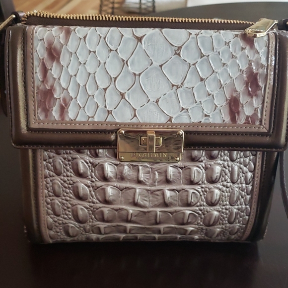 Brahmin purse - Picture 2 of 6